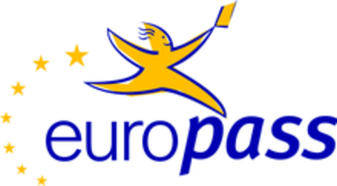 220px-Logo-europass.png